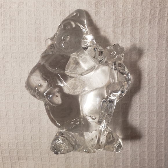 VTG Art Glass Clear Circus Clown Paperweight holding flower Collectible 4" - Picture 8 of 8